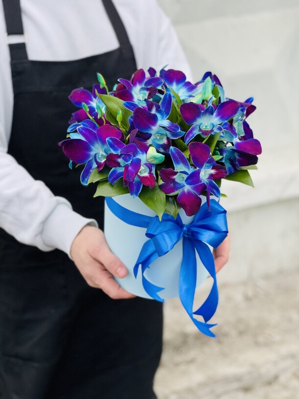 Космическая орхидея, артикул F43526 - 2990 рублей, доставка по городу. Flawery - доставка цветов