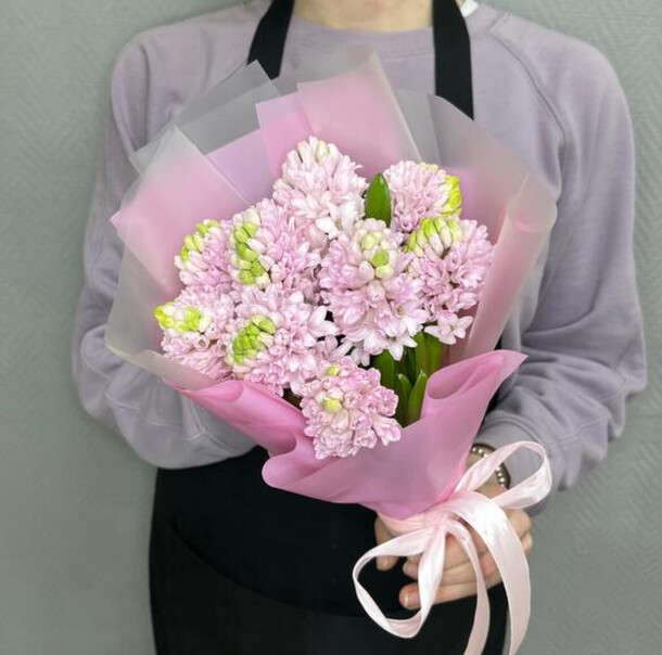 Ароматные гиацинты, артикул F1381975 - 3480 рублей, доставка по городу. Flawery - доставка цветов