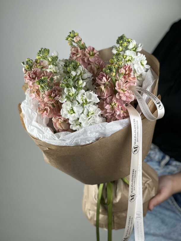 Ночная фиалка, артикул F1116639 - 5000 рублей, доставка по городу. Flawery - доставка цветов