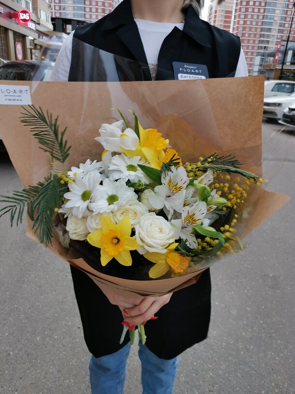 Моему солнышку, артикул F105104 - 4989 рублей, доставка по городу. Flawery - доставка цветов