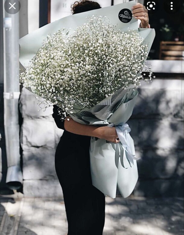 Букет с белой гипсофилой🌺, артикул F1077773 - 5720 рублей, доставка по городу. Flawery - доставка цветов