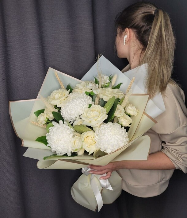 Снежный🌺, артикул F1081316 - 4600 рублей, доставка по городу. Flawery - доставка цветов