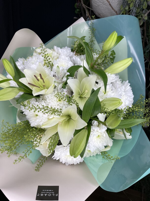 Лилии🌸, артикул F1093826 - 7150 рублей, доставка по городу. Flawery - доставка цветов