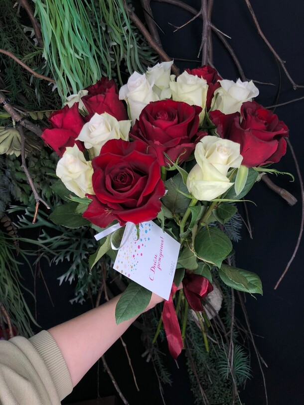 Кенийские розы🌸, артикул F1096145 - 4290 рублей, доставка по городу. Flawery - доставка цветов