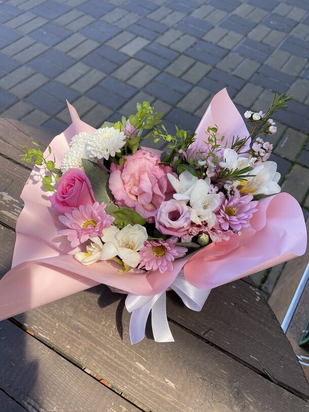 Композиция🌸, артикул F1115387 - 2364 рублей, доставка по городу. Flawery - доставка цветов