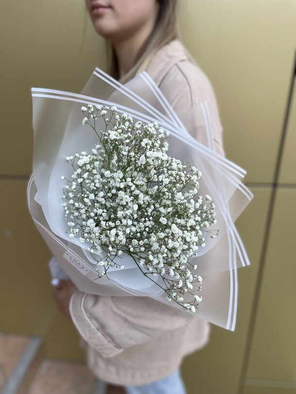 Букет из белой гипсофилы🌺, артикул F1124923 - 2310 рублей, доставка по городу. Flawery - доставка цветов