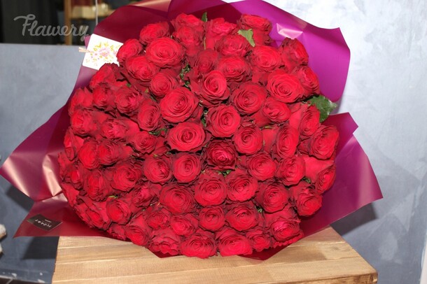 Яркие краски🌸, артикул F28019 - 32893 рублей, доставка по городу. Flawery - доставка цветов