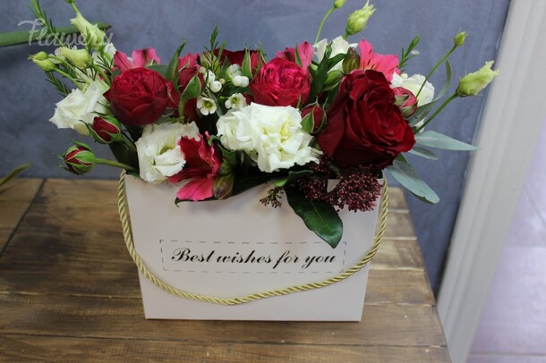 Очарование, артикул F28537 - 4792 рублей, доставка по городу. Flawery - доставка цветов