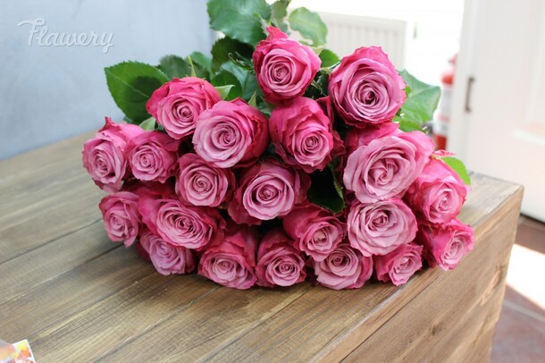 Розовые розы🌸, артикул F48501 - 5940 рублей, доставка по городу. Flawery - доставка цветов