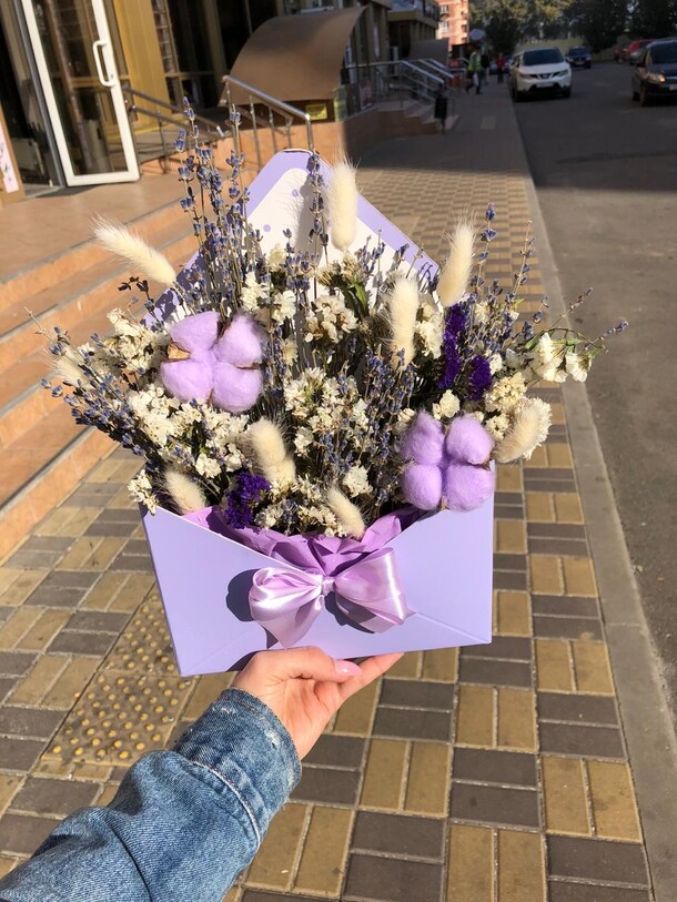 Композиция с сухоцветами🌸, артикул F54588 - 3520 рублей, доставка по городу. Flawery - доставка цветов