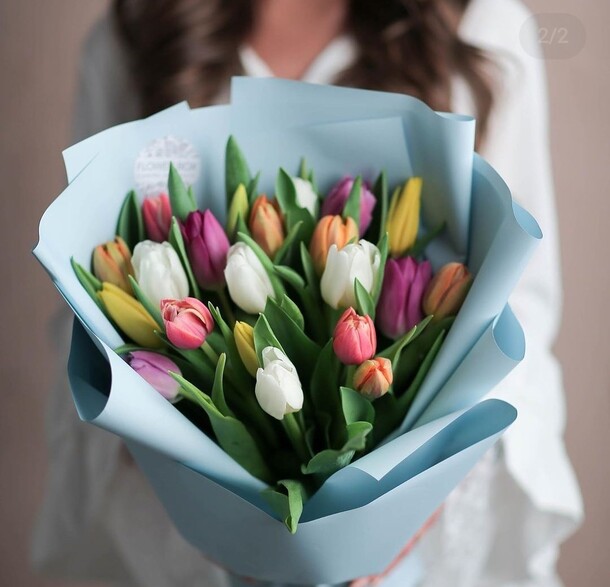 Радуга из тюльпанов 🌺, артикул F73665 - 5390 рублей, доставка по городу. Flawery - доставка цветов