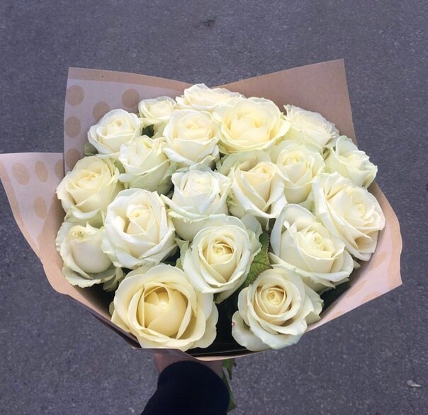 Роза 21, артикул F50349 - 4155 рублей, доставка по городу. Flawery - доставка цветов