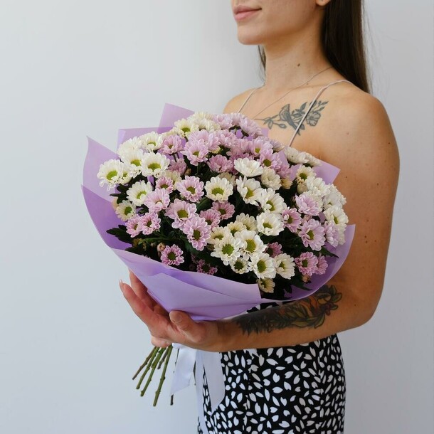 Ромашки сантини, 11 штучек, артикул F1323906 - 4200 рублей, доставка по городу. Flawery - доставка цветов