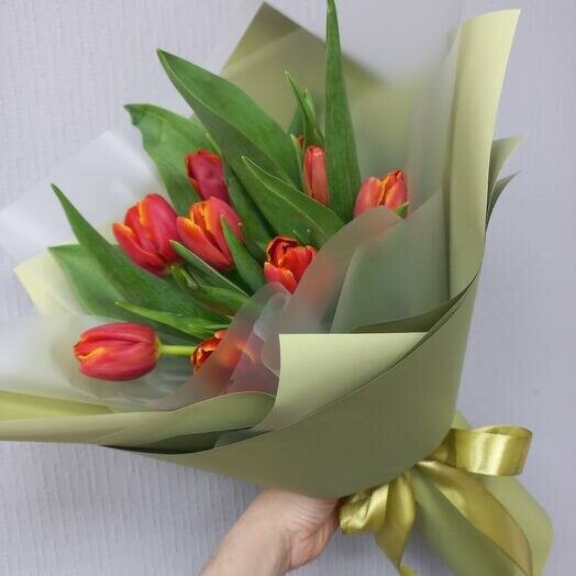 Тюльпаны, артикул F1165816 - 2250 рублей, доставка по городу. Flawery - доставка цветов