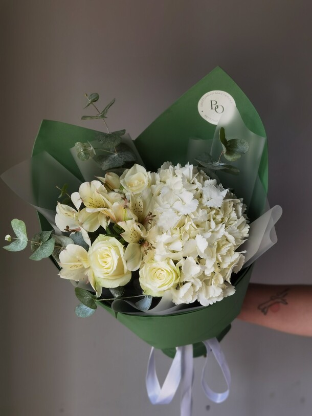 Авторский букет #2, артикул F1427783 - 2798 рублей, доставка по городу. Flawery - доставка цветов