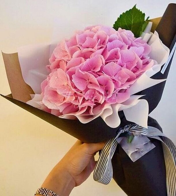 Букет строгость, артикул F1121792 - 2360 рублей, доставка по городу. Flawery - доставка цветов