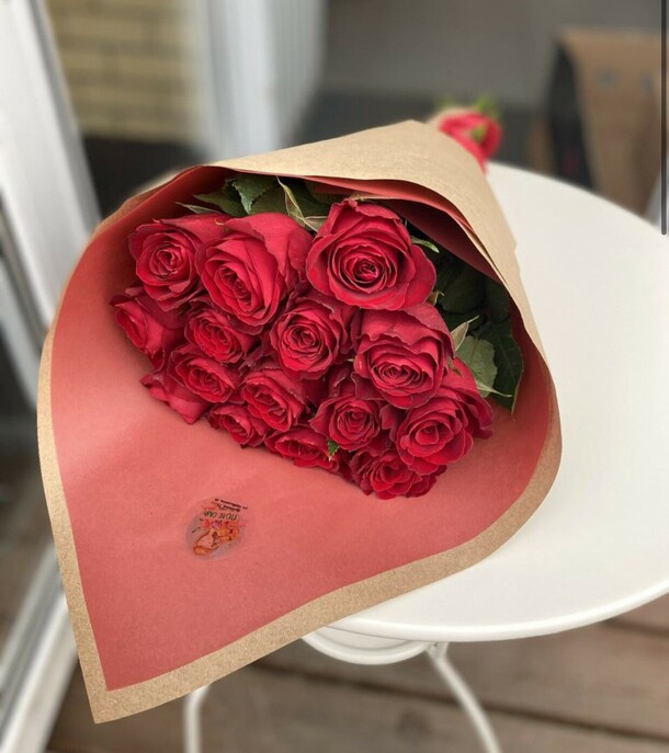 Красные розы, артикул F1123695 - 6353 рублей, доставка по городу. Flawery - доставка цветов