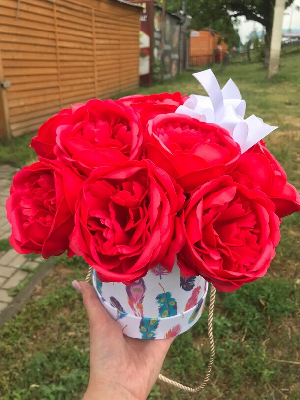 Пионы из мыло, артикул F1127726 - 4235 рублей, доставка по городу. Flawery - доставка цветов