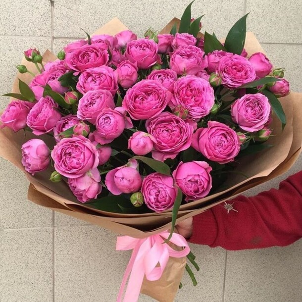 15 пионовидных роз, артикул F1131312 - 13189 рублей, доставка по городу. Flawery - доставка цветов