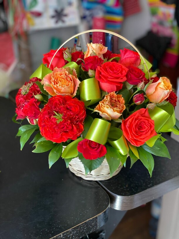 Корзинка, артикул F1132946 - 6655 рублей, доставка по городу. Flawery - доставка цветов