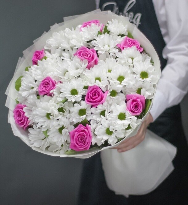 Букет очарование, артикул F1133237 - 9801 рублей, доставка по городу. Flawery - доставка цветов