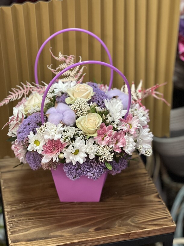 Дамская сумочка, артикул F1145680 - 4027 рублей, доставка по городу. Flawery - доставка цветов