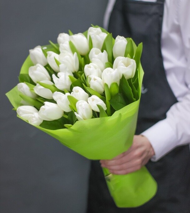 Букет белый 25 шт, артикул F1152079 - 9983 рублей, доставка по городу. Flawery - доставка цветов