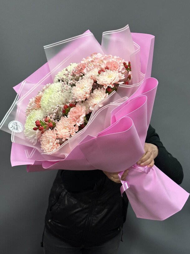 Сборный букет, артикул F1163284 - 10890 рублей, доставка по городу. Flawery - доставка цветов