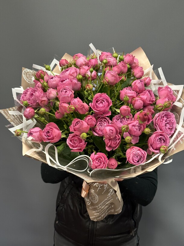 Пионовидные розы, артикул F1163286 - 14883 рублей, доставка по городу. Flawery - доставка цветов