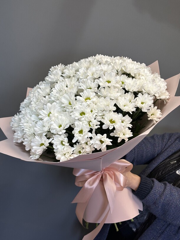 Букет из кустовой ромашки, артикул F1232316 - 22022 рублей, доставка по городу. Flawery - доставка цветов