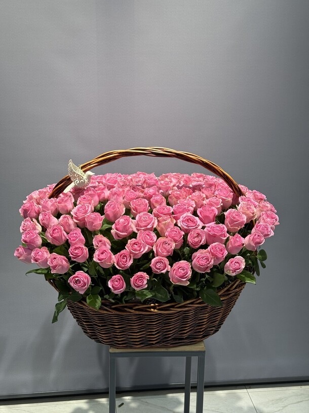 301 роза, артикул F1363033 - 87698 рублей, доставка по городу. Flawery - доставка цветов