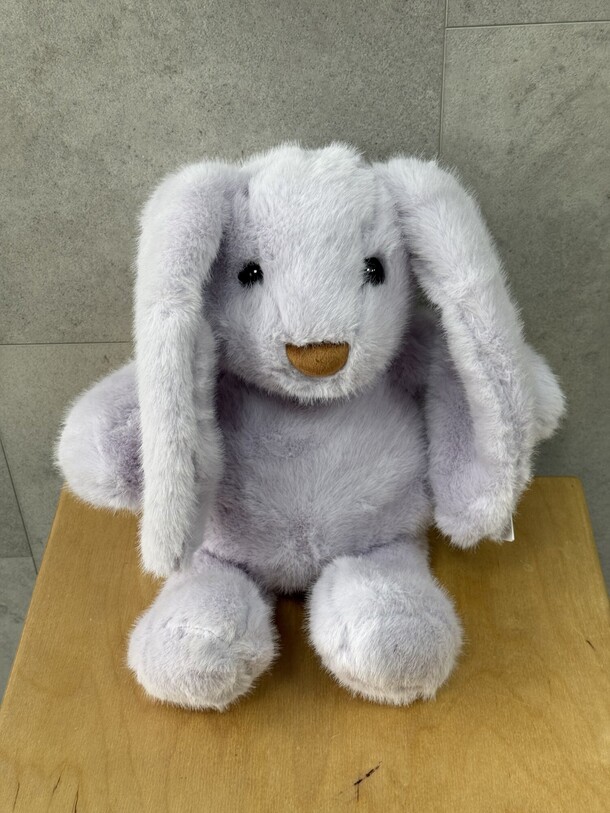 Заяц длинные уши, артикул F1368983 - 2904 рублей, доставка по городу. Flawery - доставка цветов