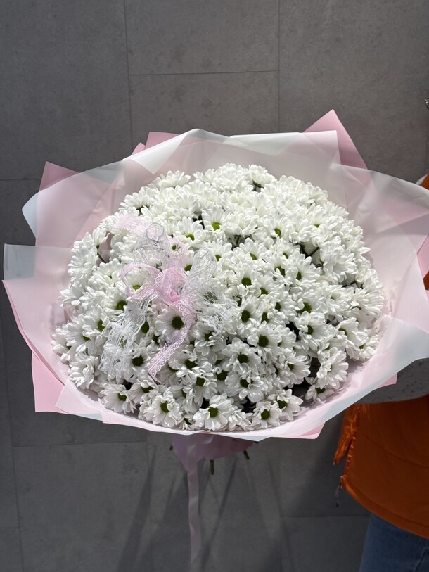 Букет ромашки, артикул F1395037 - 16940 рублей, доставка по городу. Flawery - доставка цветов