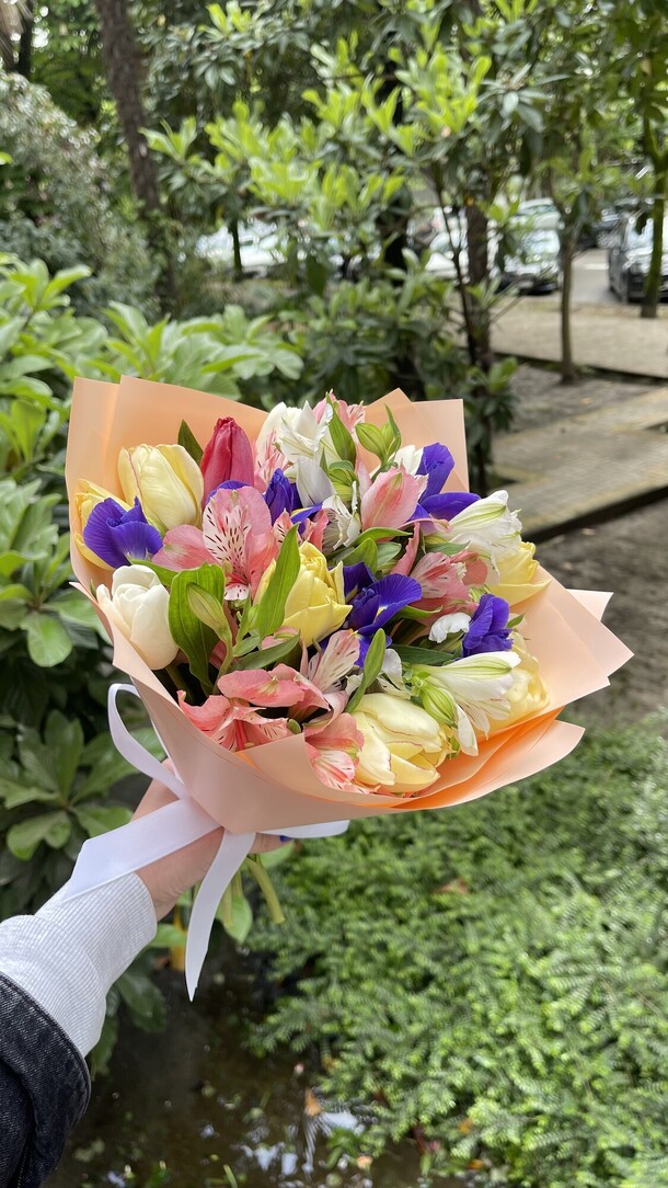 Весна, артикул F1113258 - 5800 рублей, доставка по городу. Flawery - доставка цветов