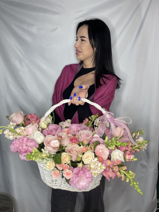 Розовый миг, артикул F1117238 - 14550 рублей, доставка по городу. Flawery - доставка цветов