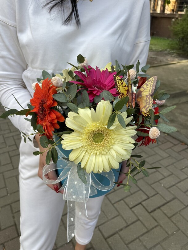 Коробка лета, артикул F1132840 - 3900 рублей, доставка по городу. Flawery - доставка цветов