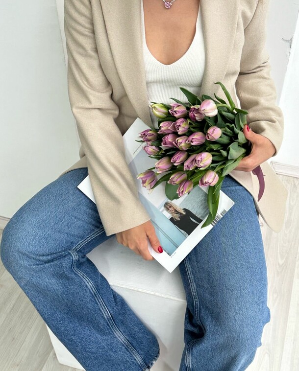 Тюльпаны, артикул F1169815 - 5700 рублей, доставка по городу. Flawery - доставка цветов