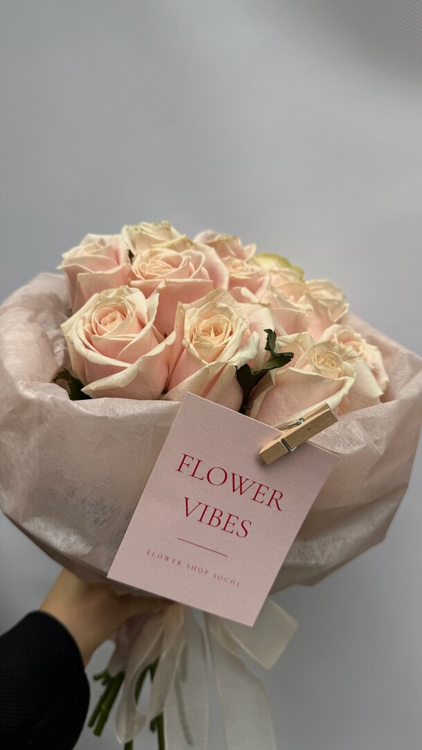 15 нежно-розовых роз, артикул F1399112 - 3450 рублей, доставка по городу. Flawery - доставка цветов