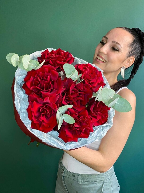 Ароматная классика №3, артикул F1496567 - 5790 рублей, доставка по городу. Flawery - доставка цветов