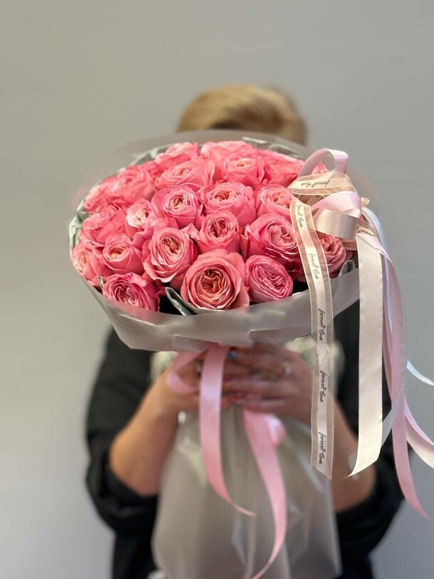 Букет из пионовидной розы, артикул F1452294 - 6776 рублей, доставка по городу. Flawery - доставка цветов