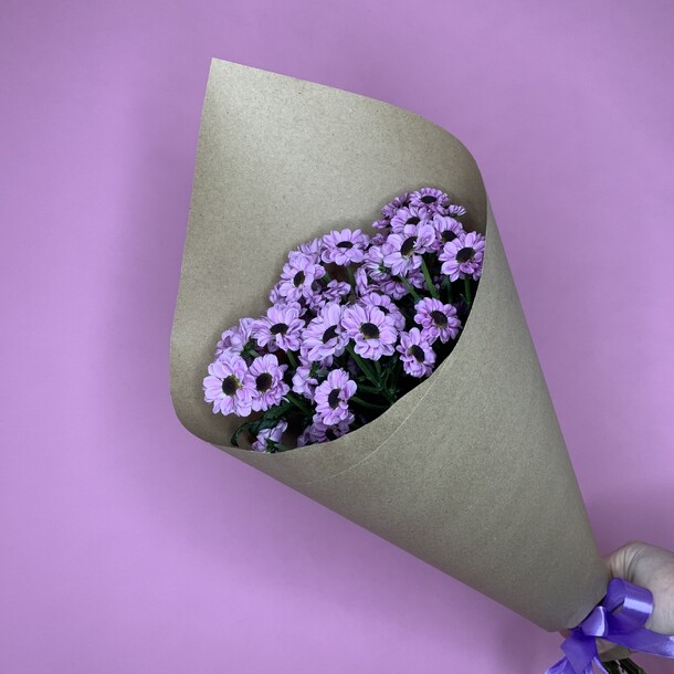 Сиреневые кустовые хризантемы сантини 5, артикул F1533600 - 2700 рублей, доставка по городу. Flawery - доставка цветов