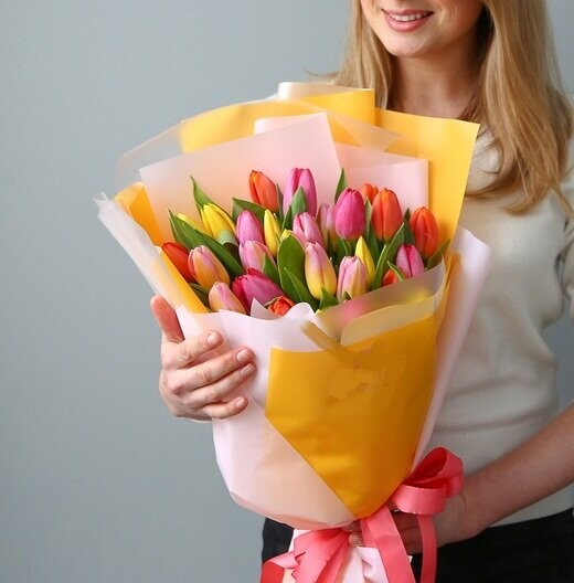Микс тюльпанов, артикул F1093685 - 4900 рублей, доставка по городу. Flawery - доставка цветов