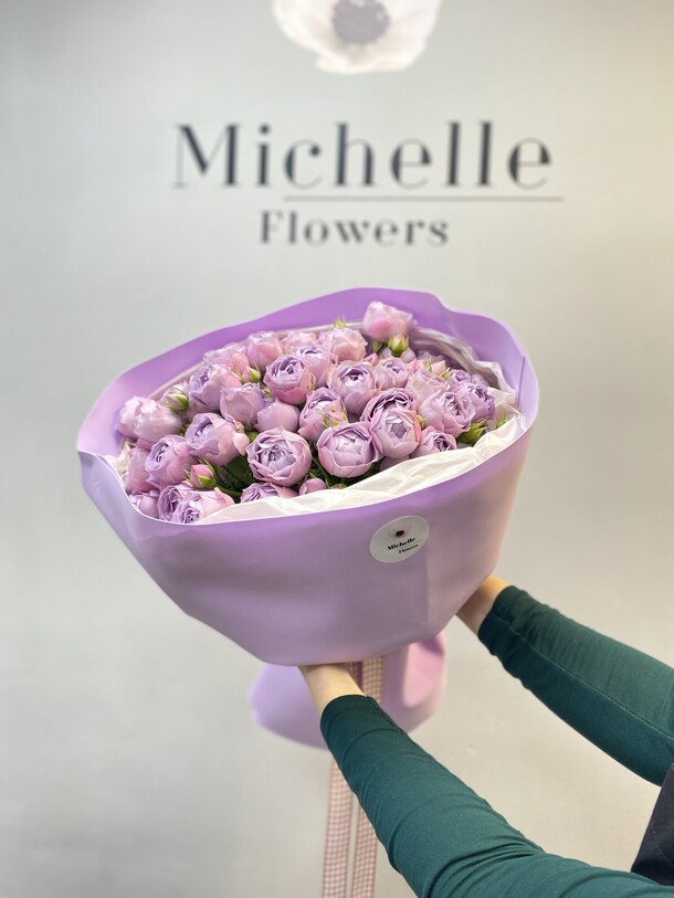 Лавандовые кустовые розы, артикул F1174932 - 6900 рублей, доставка по городу. Flawery - доставка цветов