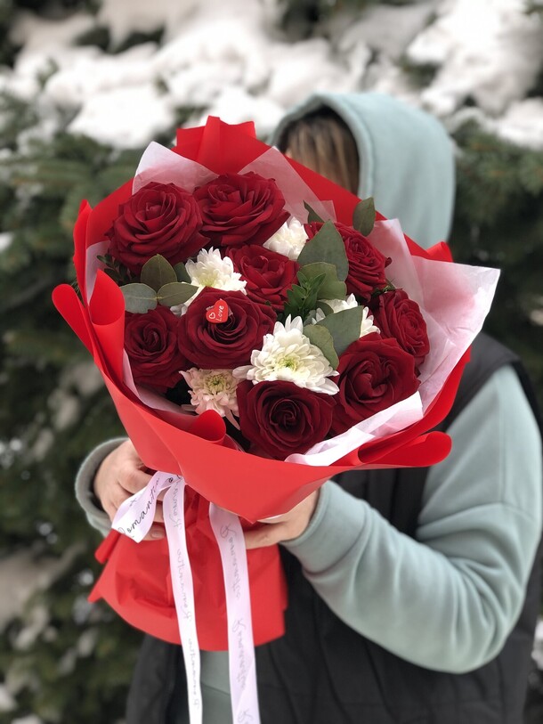 Букет счастливый, артикул F1402344 - 3990 рублей, доставка по городу. Flawery - доставка цветов