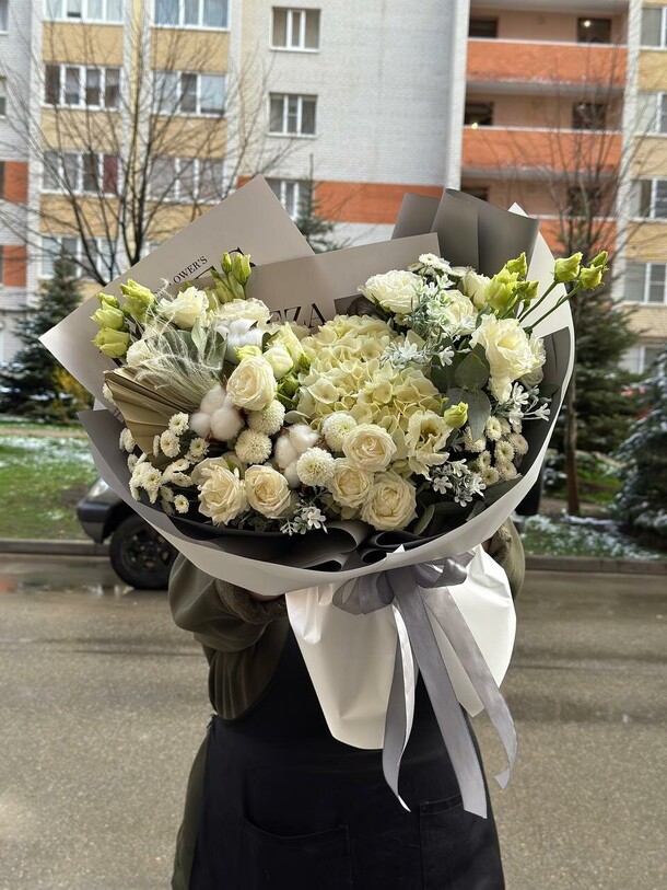 Букет « карнавал «, артикул F1407527 - 8990 рублей, доставка по городу. Flawery - доставка цветов