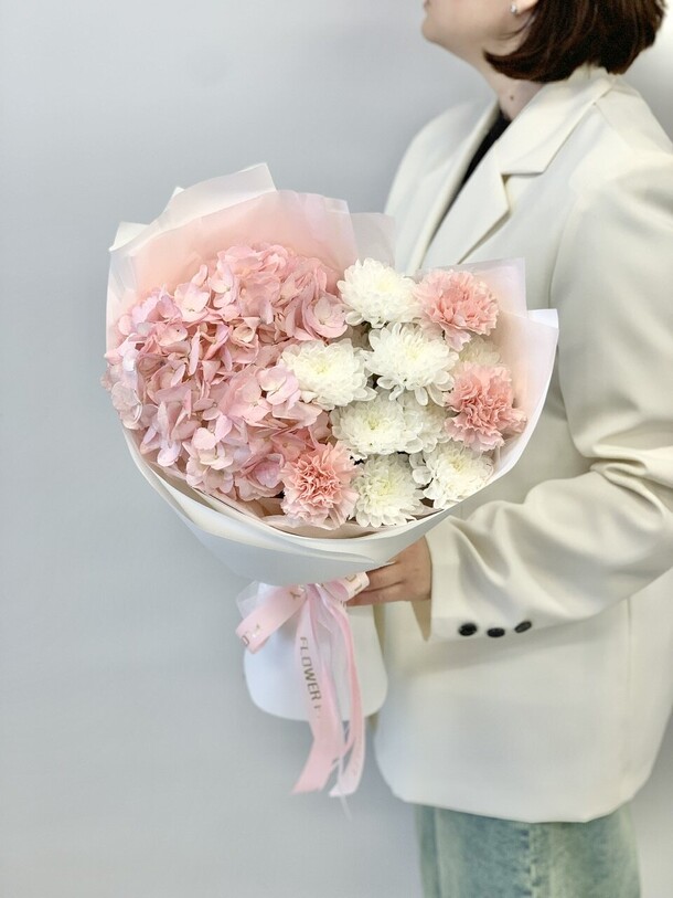 Букет «палитра нежности «, артикул F1435877 - 3990 рублей, доставка по городу. Flawery - доставка цветов