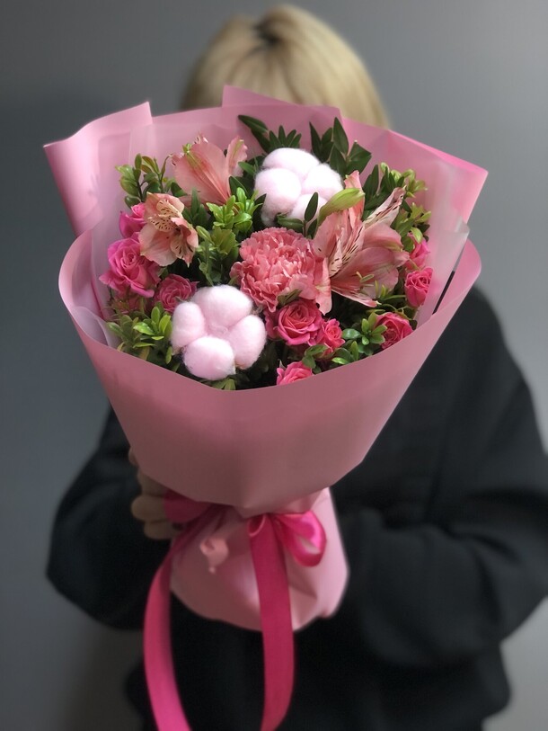 Букет «карамелька», артикул F44532 - 3000 рублей, доставка по городу. Flawery - доставка цветов