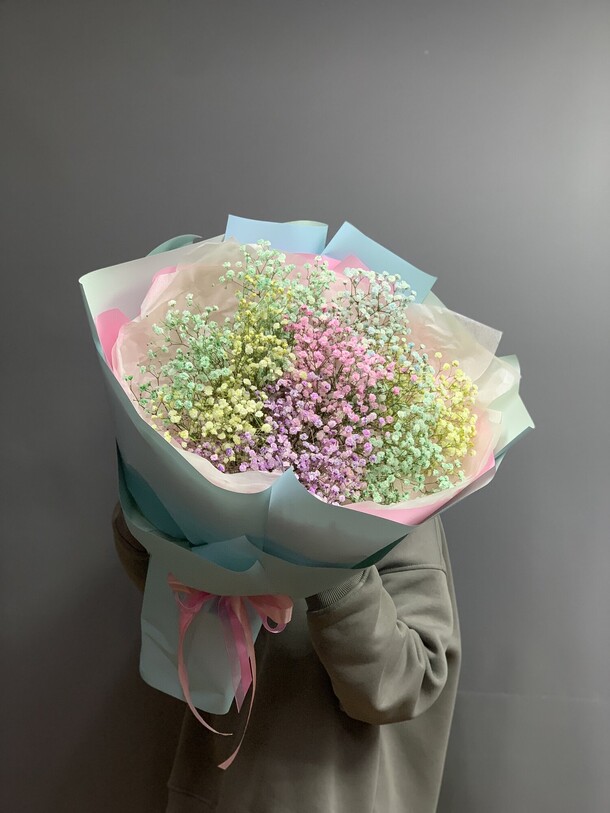 Радужная гипсофила, артикул F87573 - 4500 рублей, доставка по городу. Flawery - доставка цветов