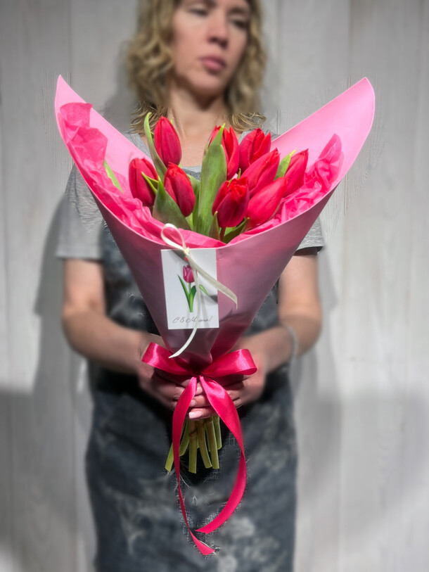 Букет «яркая любовь», артикул F1530278 - 3580 рублей, доставка по городу. Flawery - доставка цветов