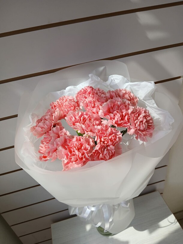 Букет из розовых диантусов, артикул F1536635 - 2600 рублей, доставка по городу. Flawery - доставка цветов